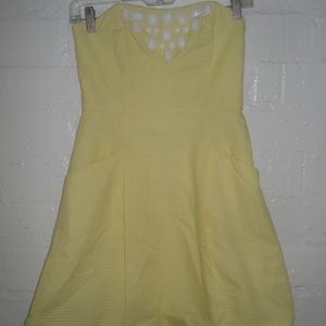LILY PULITZER YELLOW STRAPLESS SUNDRESS.  SIZE 0